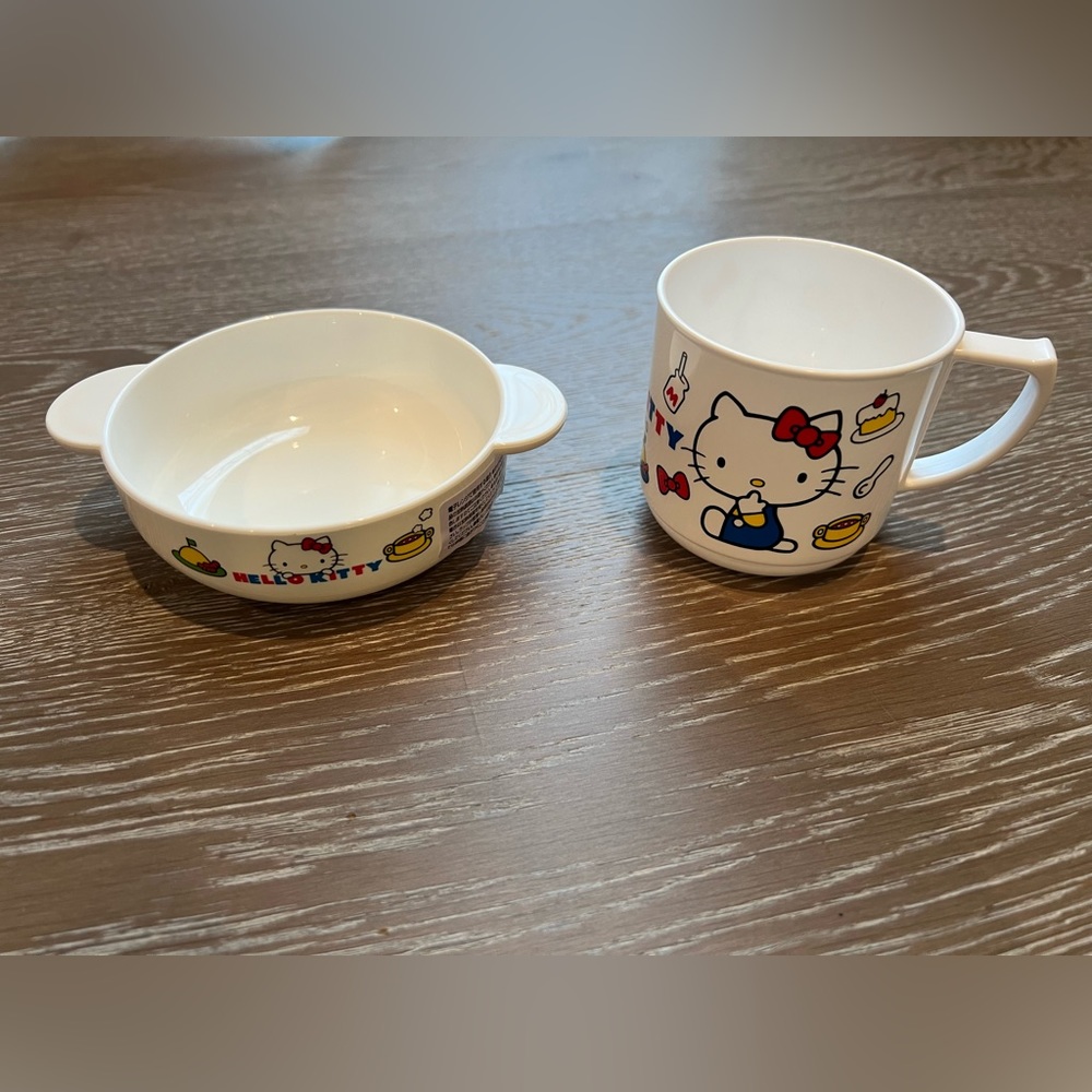Sanrio Hello Kitty Mug cup and plate soup cup set of 2